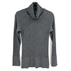 UNITED COLORS OF BENETTON Gray Ribbed Turtleneck Sweater Top Size Medium
